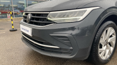 Volkswagen Tiguan 1.5 TSI 150 Life 5dr Petrol Estate